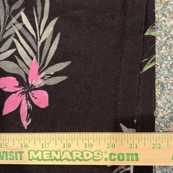 Croft & Barrow  floral classic tee size PXL - Picture 6 of 7